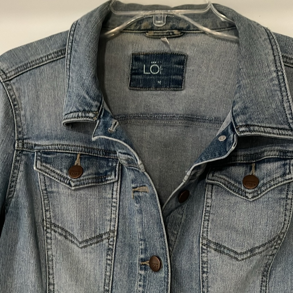 Women's Light Blue Denim Jacket - Picture 2 of 5